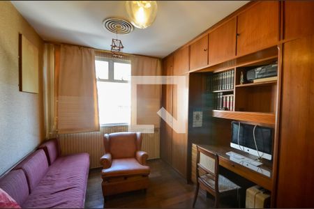 Apartamento à venda com 220m², 4 quartos e 2 vagasQuarto 2