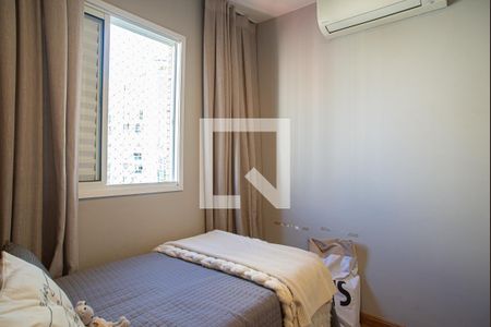 Apartamento à venda com 77m², 3 quartos e 1 vagaQuarto 2