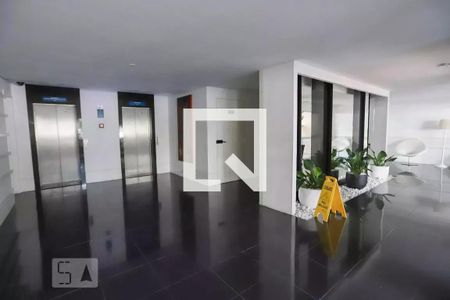 Apartamento à venda com 77m², 3 quartos e 1 vagaÁrea comum - Elevadores