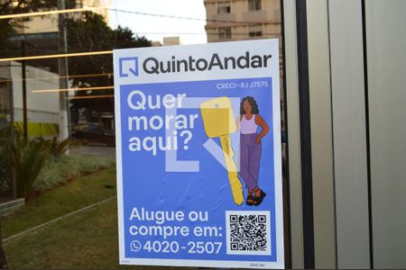 Plaquinha de apartamento à venda com 1 quarto, 49m² em Vila Mariana, São Paulo