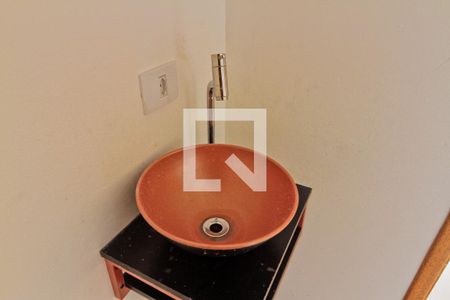 Studio à venda com 28m², 1 quarto e sem vaga Studio à venda com 28m², 1 quarto e sem vagaBanheiro