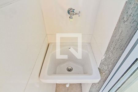 Studio à venda com 28m², 1 quarto e sem vaga Studio à venda com 28m², 1 quarto e sem vagaÁrea de Serviço