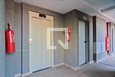 Studio à venda com 28m², 1 quarto e sem vaga Studio à venda com 28m², 1 quarto e sem vagaÁrea comum