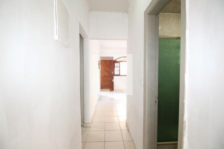 Corredor Acesso a Sala de casa de condomínio para alugar com 4 quartos, 130m² em Anil, Rio de Janeiro