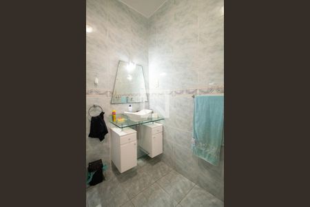 Apartamento à venda com 160m², 3 quartos e sem vagaBanheiro social