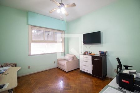 Apartamento à venda com 160m², 3 quartos e sem vagaQuarto 1