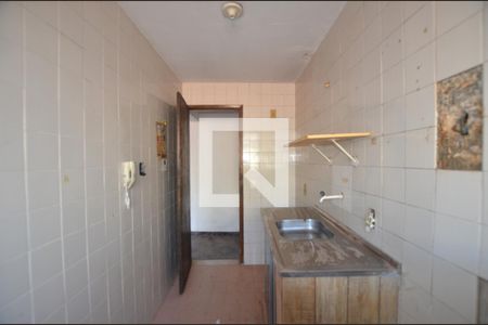 Apartamento para alugar com 92m², 2 quartos e 2 vagasCozinha