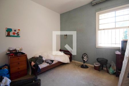 Casa à venda com 530m², 4 quartos e 4 vagas Casa à venda com 530m², 4 quartos e 4 vagasQuarto 3