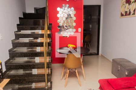 Sala de casa de condomínio à venda com 2 quartos, 92m² em Jardim Danfer, São Paulo