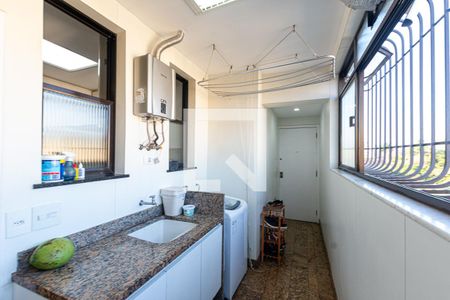 Apartamento para alugar com 341m², 5 quartos e 2 vagasÁrea de Serviço