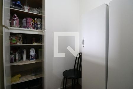 Apartamento para alugar com 127m², 4 quartos e 2 vagasQuarto de Serviço