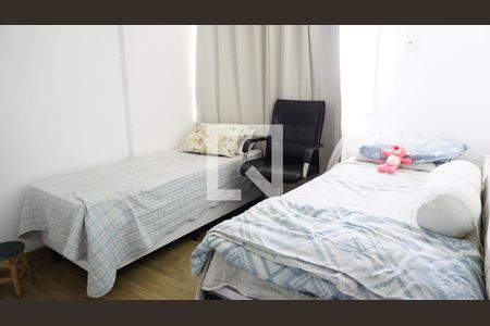 Apartamento à venda com 77m², 2 quartos e 1 vagaSuite Canadense