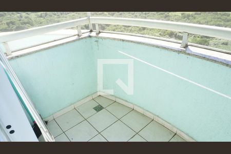 Apartamento à venda com 77m², 2 quartos e 1 vagaVaranda - Suite Master