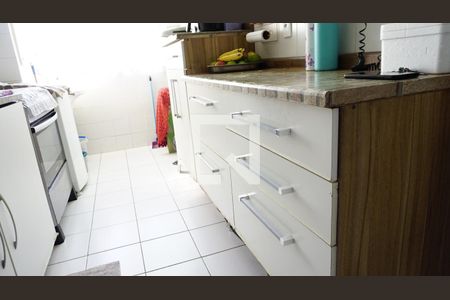 Apartamento à venda com 77m², 2 quartos e 1 vagaCozinha