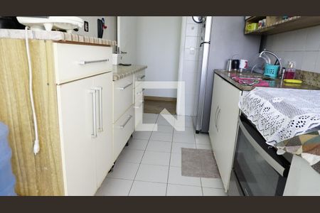 Apartamento à venda com 77m², 2 quartos e 1 vagaCozinha