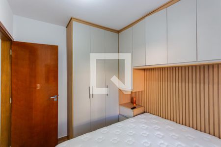 Quarto 1 de apartamento para alugar com 2 quartos, 50m² em Parque das Nações, Santo André
