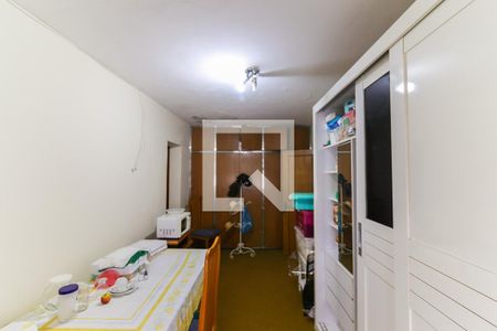 Casa à venda com 400m², 4 quartos e 4 vagas Casa à venda com 400m², 4 quartos e 4 vagasQuarto 4