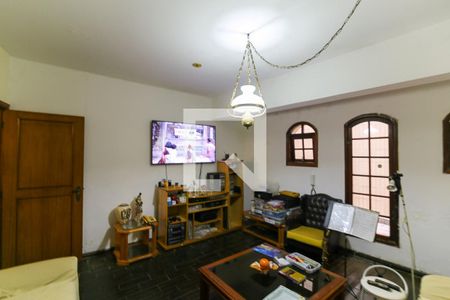 Casa à venda com 400m², 4 quartos e 4 vagas Casa à venda com 400m², 4 quartos e 4 vagasSala 1