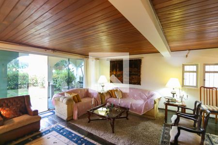 Sala de casa à venda com 4 quartos, 400m² em Jardim Leonor, São Paulo