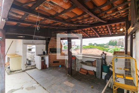 Casa à venda com 400m², 4 quartos e 4 vagas Casa à venda com 400m², 4 quartos e 4 vagasChurrasqueira