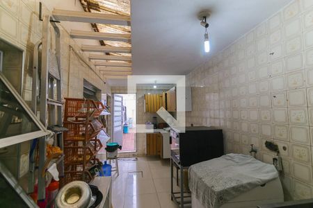 Casa à venda com 400m², 4 quartos e 4 vagas Casa à venda com 400m², 4 quartos e 4 vagasÁrea de Serviço