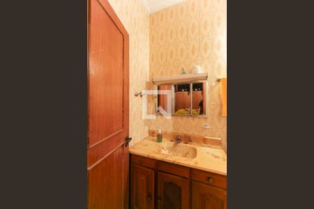 Casa à venda com 400m², 4 quartos e 4 vagas Casa à venda com 400m², 4 quartos e 4 vagasBanheiro do Quarto 5