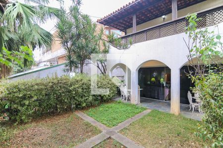 Varanda da Sala de casa à venda com 4 quartos, 400m² em Jardim Leonor, São Paulo