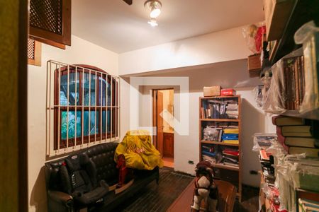 Casa à venda com 400m², 4 quartos e 4 vagas Casa à venda com 400m², 4 quartos e 4 vagasQuarto 5