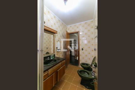 Casa à venda com 400m², 4 quartos e 4 vagas Casa à venda com 400m², 4 quartos e 4 vagasBanheiro Social