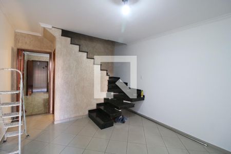 Sala de casa para alugar com 1 quarto, 119m² em Vila Ema, São Paulo