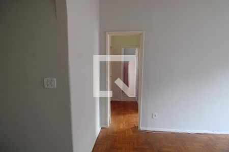 Corredor de casa para alugar com 2 quartos, 100m² em Campinho, Rio de Janeiro