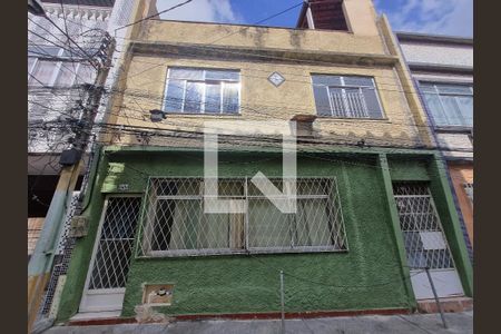 Casa para alugar com 100m², 2 quartos e sem vagaFachada