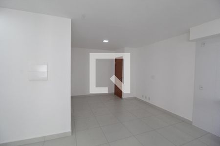 Sala de apartamento para alugar com 2 quartos, 56m² em Novo Mundo, Uberlândia