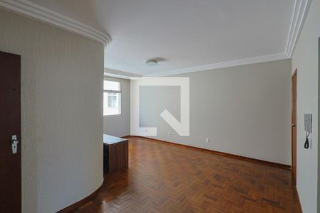 Sala de apartamento para alugar com 3 quartos, 80m² em União, Belo Horizonte