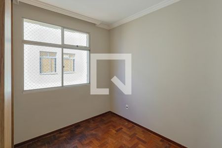 Quarto 1 de apartamento para alugar com 3 quartos, 80m² em União, Belo Horizonte