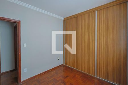 Quarto 2 de apartamento para alugar com 3 quartos, 80m² em União, Belo Horizonte