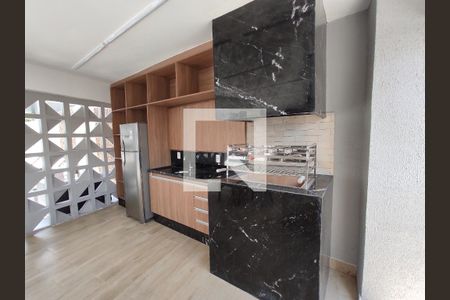 Cozinha de apartamento à venda com 1 quarto, 40m² em Água Branca, São Paulo