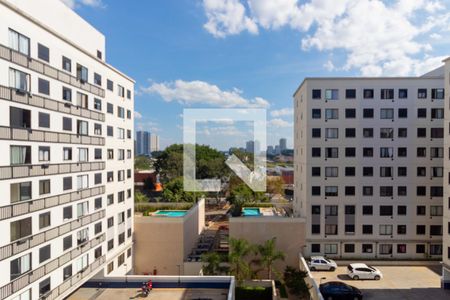 Vista Sala de apartamento para alugar com 2 quartos, 34m² em Jurubatuba, São Paulo