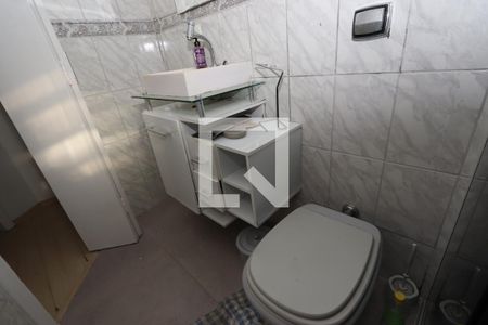 Casa à venda com 100m², 2 quartos e 2 vagasBanheiro
