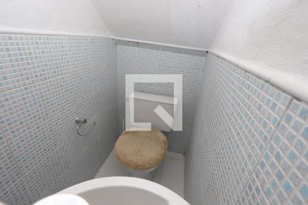 Casa à venda com 100m², 2 quartos e 2 vagasLavabo