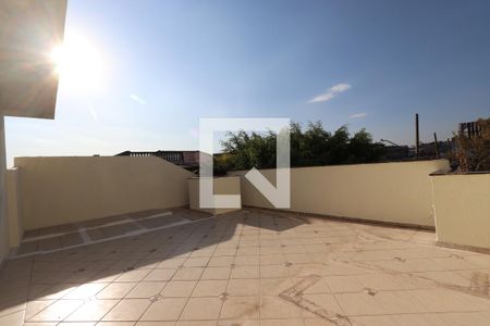 Casa à venda com 100m², 2 quartos e 2 vagasVaranda