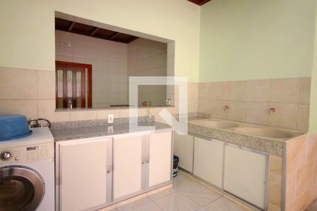 Casa à venda com 261m², 4 quartos e 2 vagasÁrea de Serviço