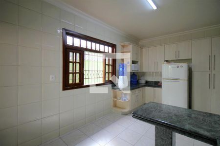 Casa à venda com 261m², 4 quartos e 2 vagasCozinha