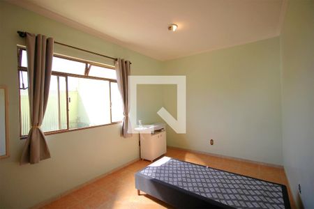 Casa à venda com 261m², 4 quartos e 2 vagasQuarto 4 - Externo