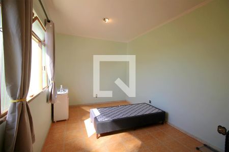 Casa à venda com 261m², 4 quartos e 2 vagasQuarto 4 - Externo