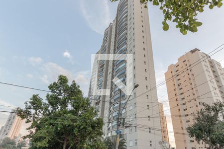 Apartamento à venda com 123m², 3 quartos e 2 vagasFachada
