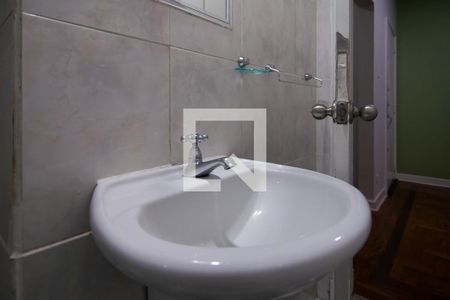 Apartamento para alugar com 74m², 1 quarto e sem vagaBanheiro