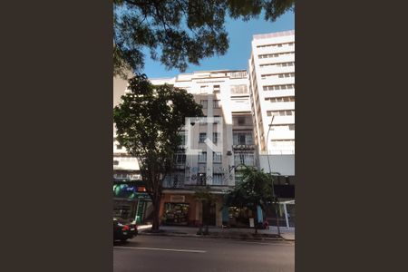 Apartamento para alugar com 74m², 1 quarto e sem vagaFachada