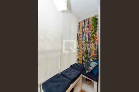 Varanda da Sala de apartamento à venda com 3 quartos, 56m² em Jardim Cocaia, Guarulhos