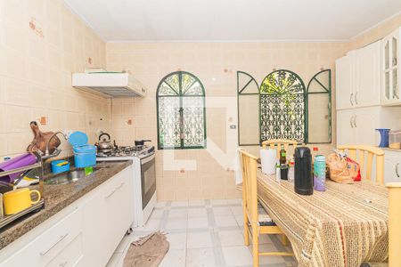 Casa à venda com 250m², 5 quartos e 5 vagasCozinha